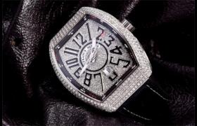 法穆兰腕表表带掉色解决技巧详解(保养与修复方法指南)