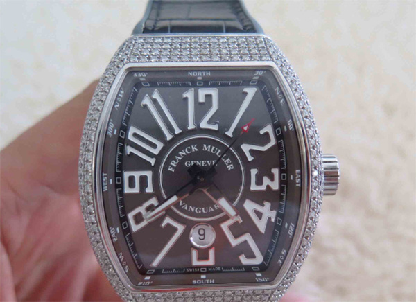 法穆兰手表很久不戴不走了应该咋解决(图) 法穆兰手表很久不戴不走了应该咋解决(图)